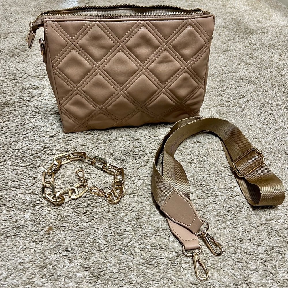 Like New Caroline Hill Crossbody